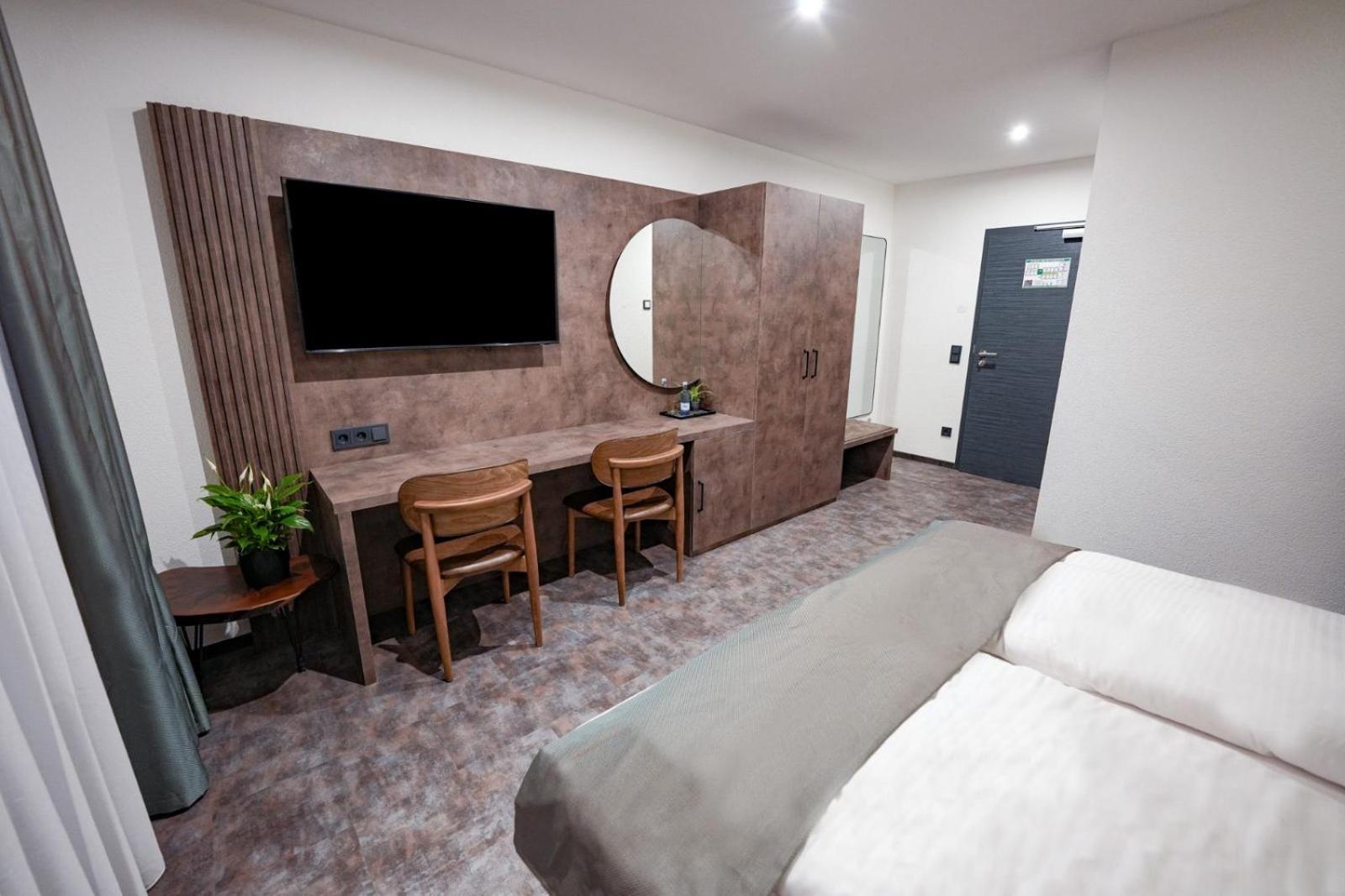 Jg Hotel Antoniergasse Memmingen Exteriör bild